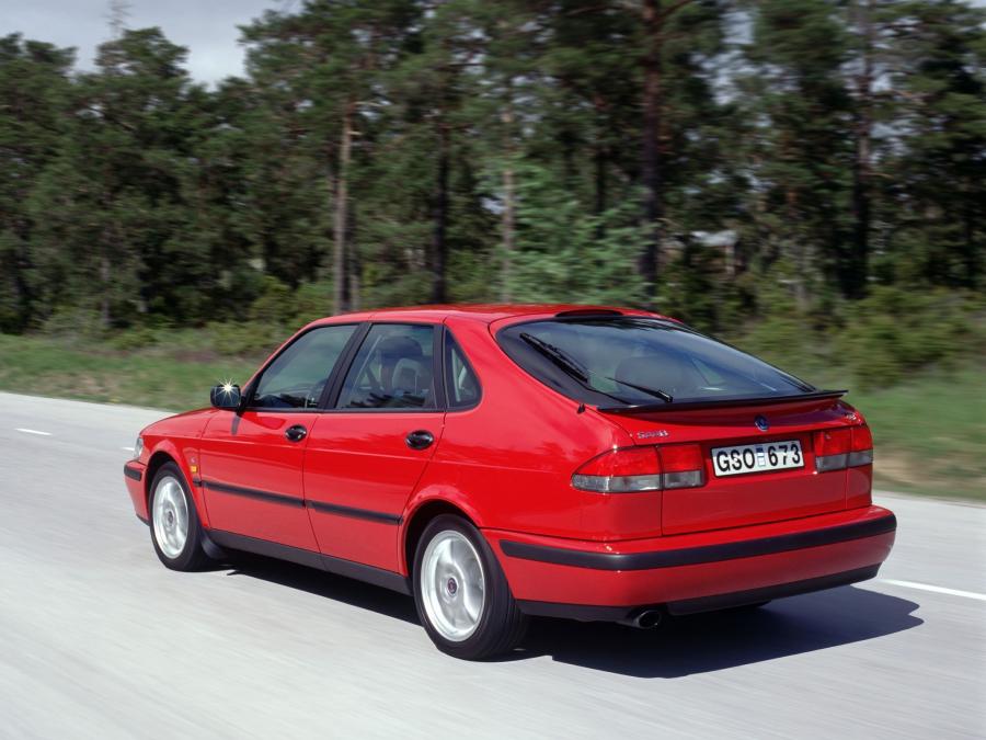  Saab 9-3 1998 года  (фото 12 из 16)